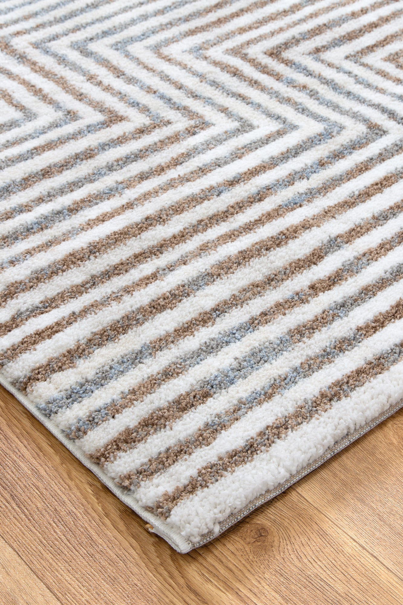 Grace Geometric Polyester Rug