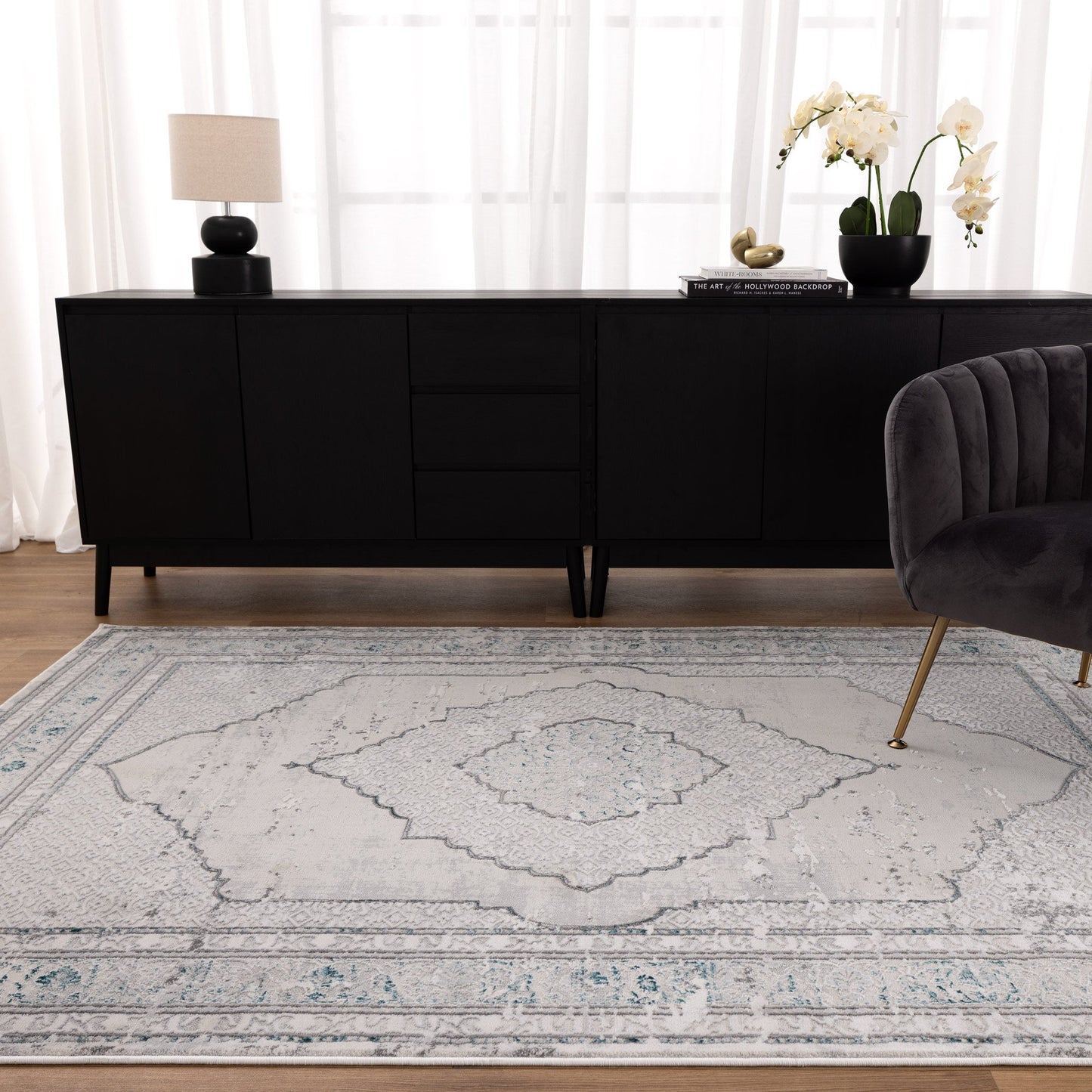 V001: Vestige Oriental Grey Blue Rug