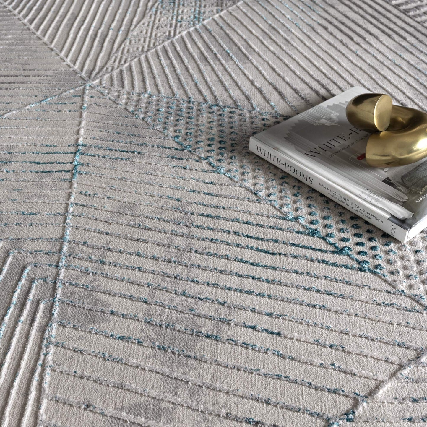 V003: Vestige Geometric Grey Blue Rug